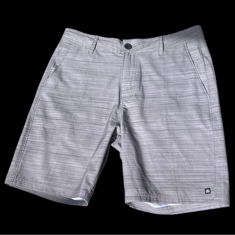 MICROS SZ 32 Men's Gray mid length back zip pocket zip close board Shorts